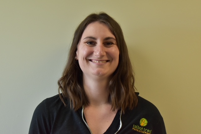 Portrait of Deanna Green, Physiotherapist at Talbot Trail Physiotherapy in St. Thomas, Elgin County. Expert in Physiotherapy services at Talbot Trail.
